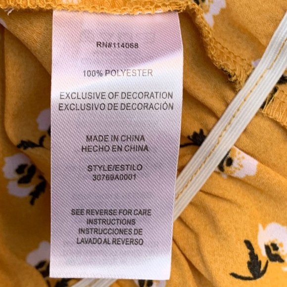 🌸Ransom Girl Blouse with Crocheted Patch on Front 🌸 - Picture 7 of 9